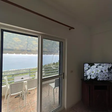 Apartment Family In Palase Dhermi Himarë