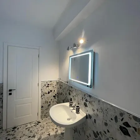 Apartment Family In Palase Dhermi *